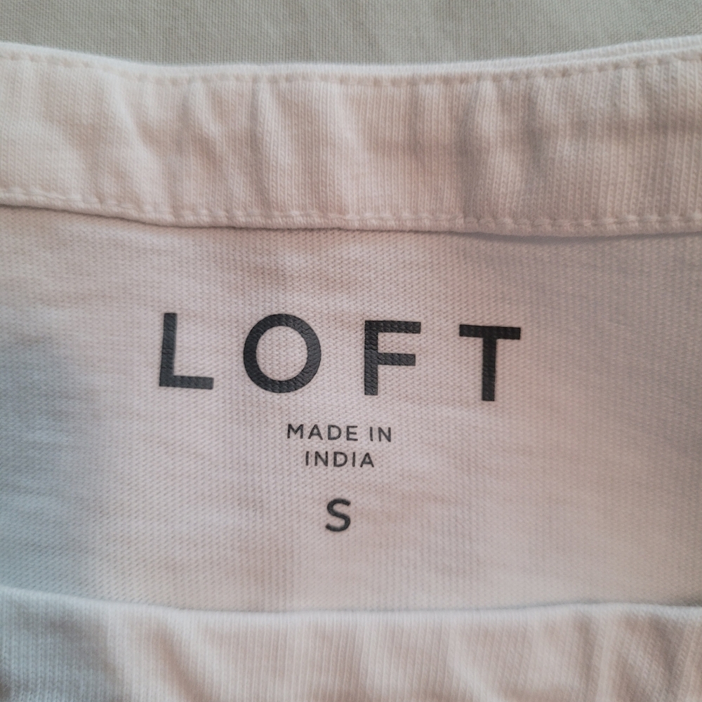 Loft Button Tanktop - Picture 4 of 5
